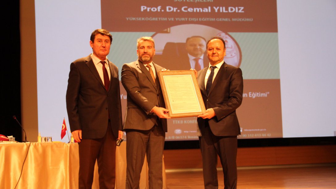 Talim ve Terbiye Kurulu Başkanlığı Söyleşilerinin ilk konuğu Yükseköğretim ve Yurt Dışı Eğitim Genel Müdürü Sayın Prof. Dr. Cemal YILDIZ oldu.
